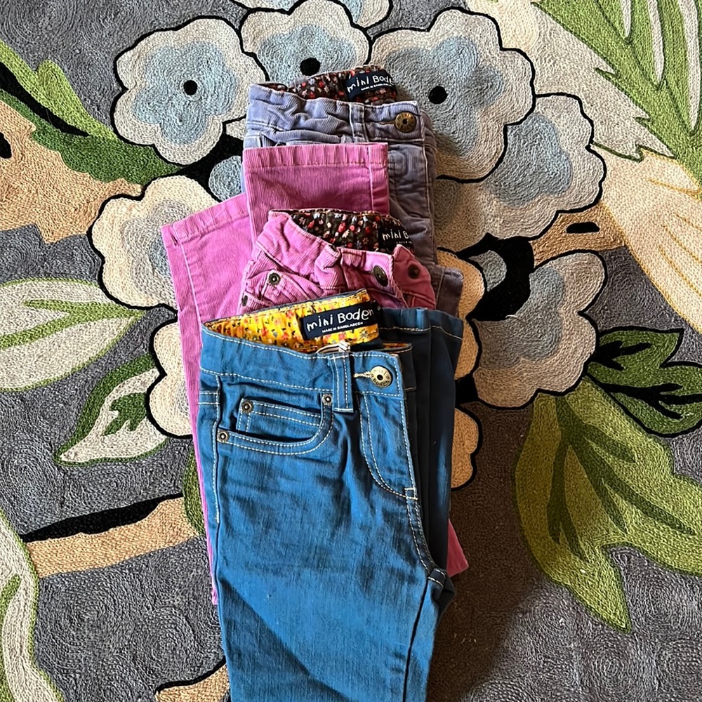 3 pairs of mini Biden size 6 cords/jeans! Barely worn. Selling all 3 together.